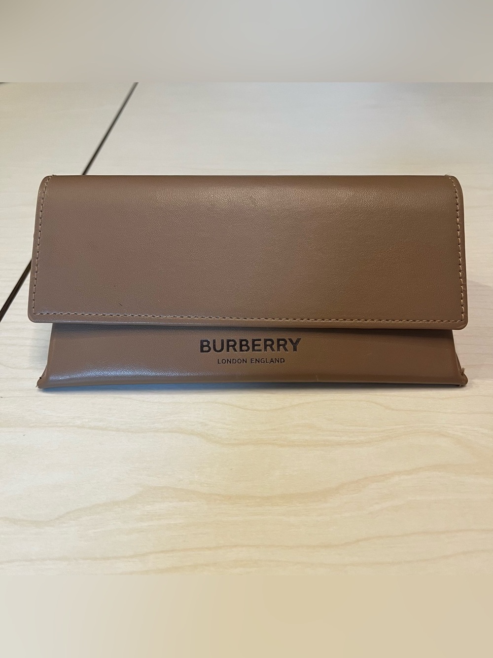 Burberry Tan Brown Leather Eyewear Case